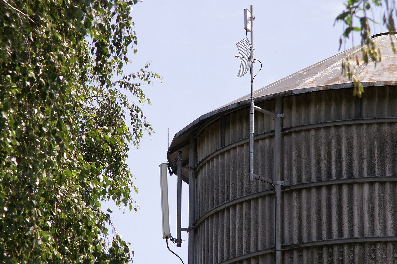 TECHPEAK NETWORK Outdoor WiFi Antennas